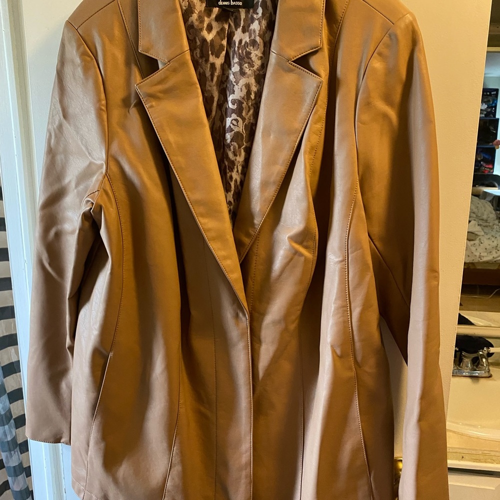 Leather look Blazer by Dennis Basso size 1X